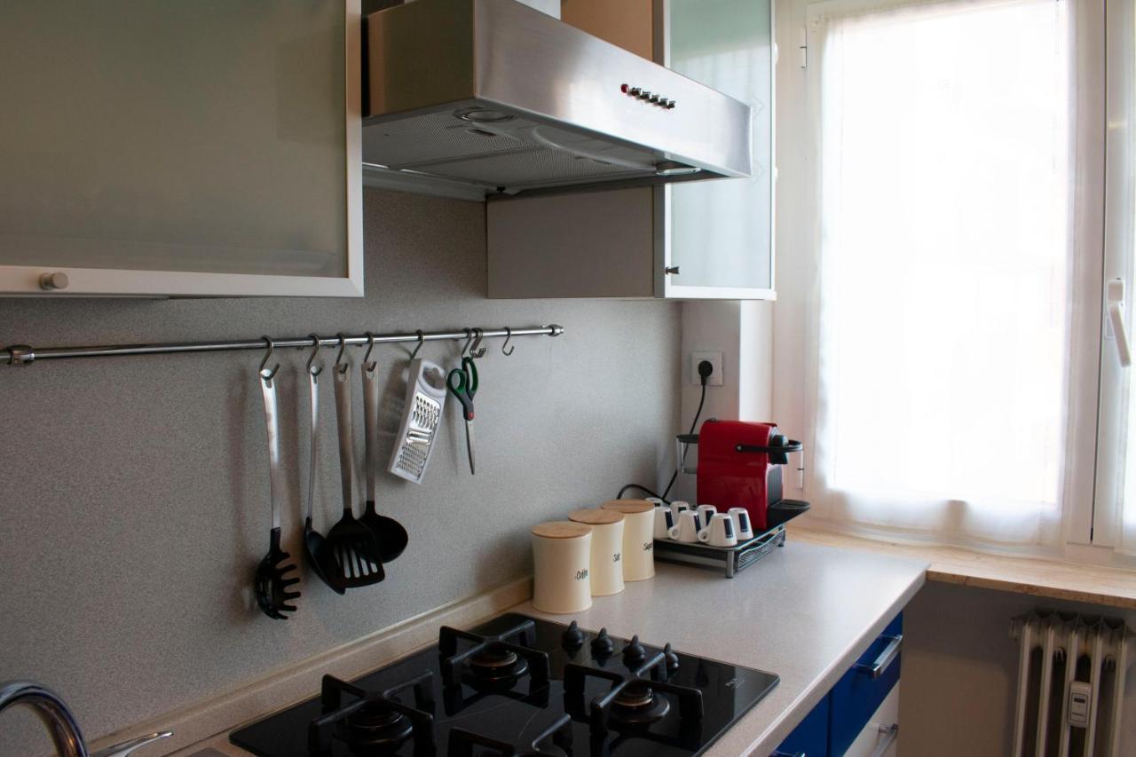 J&M House -Fronte Ospedale- Incluso Netflix E Disney Plus Udine Exterior photo