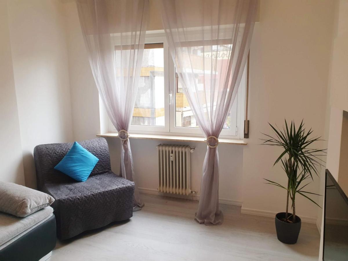 J&M House -Fronte Ospedale- Incluso Netflix E Disney Plus Udine Exterior photo